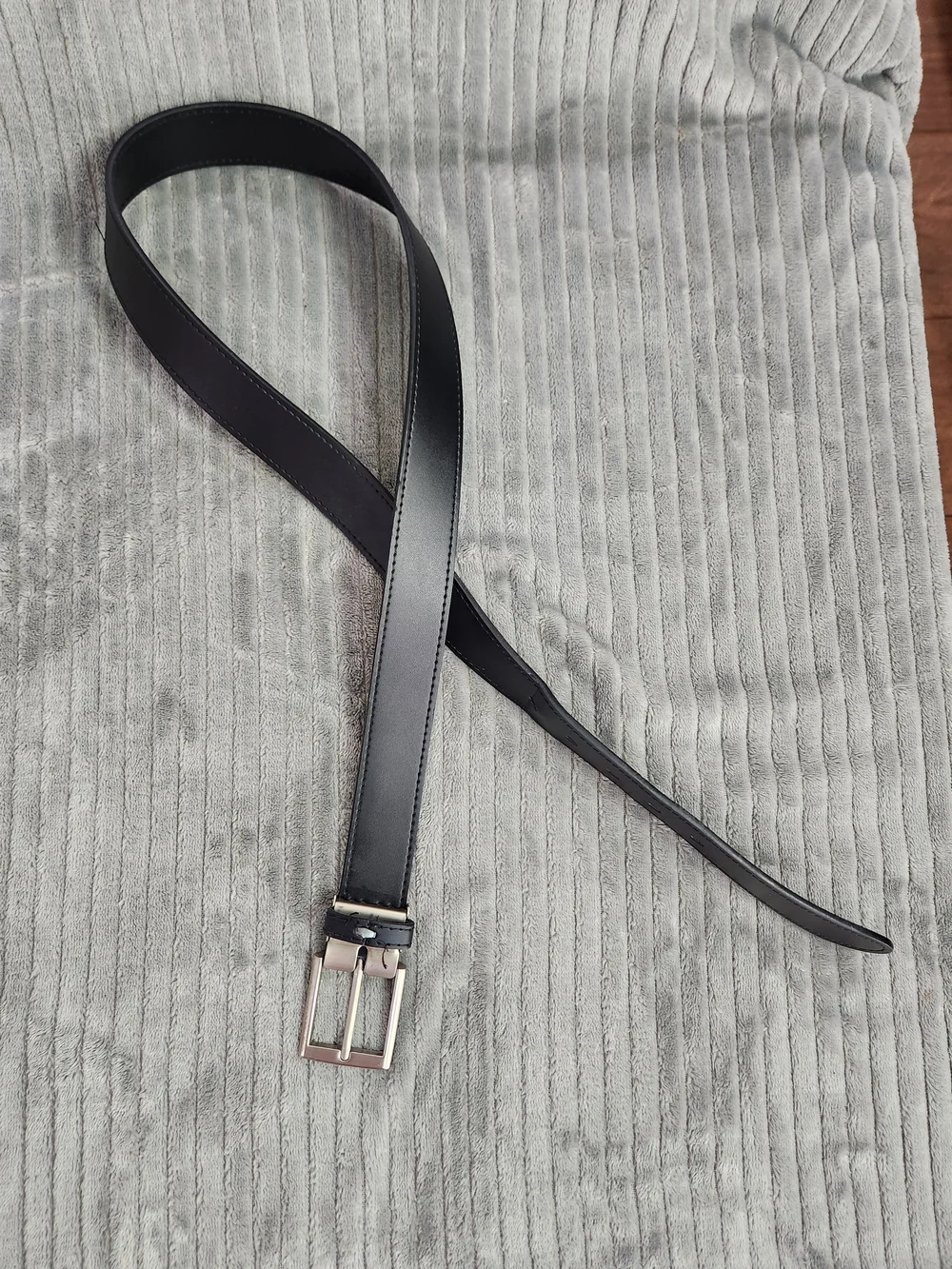 oobe black unisex