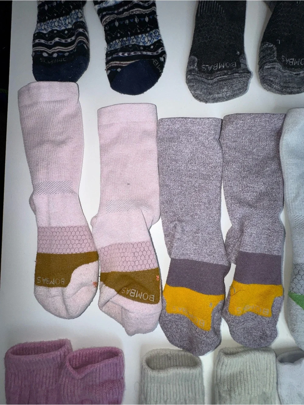 Bombas stock up