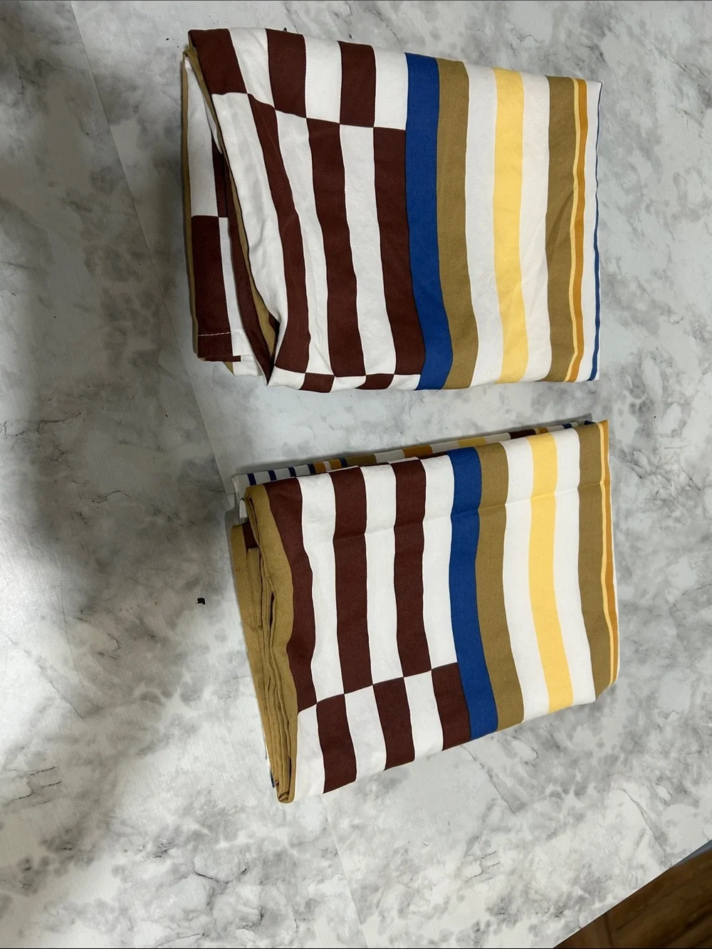 Brooklinen yellow white