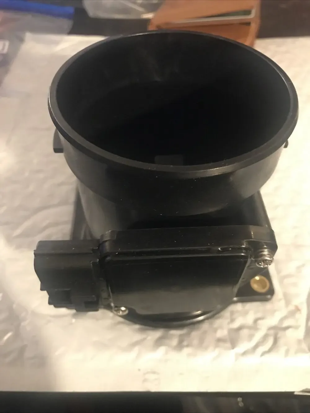 Mass Air Flow Sensor Meter MAF For 1997-98 Ford Expedition F-150 F-250 4.6L 5.4L