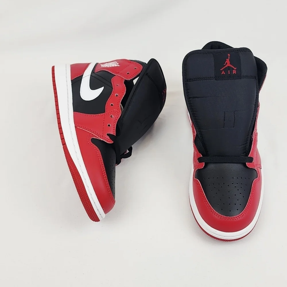 Jordan comfort shown midsole