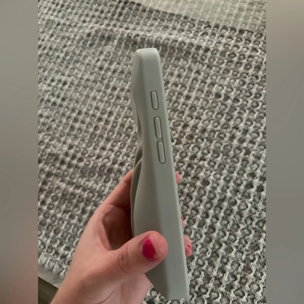 RHODE soft silicone