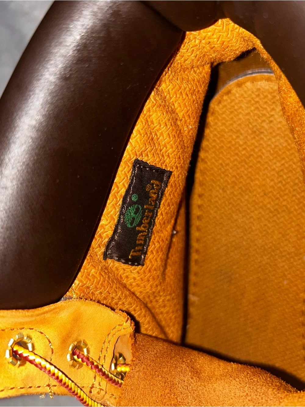 Timberland metal up