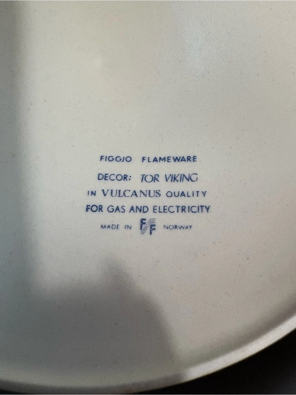 Figgjo covered ceramic