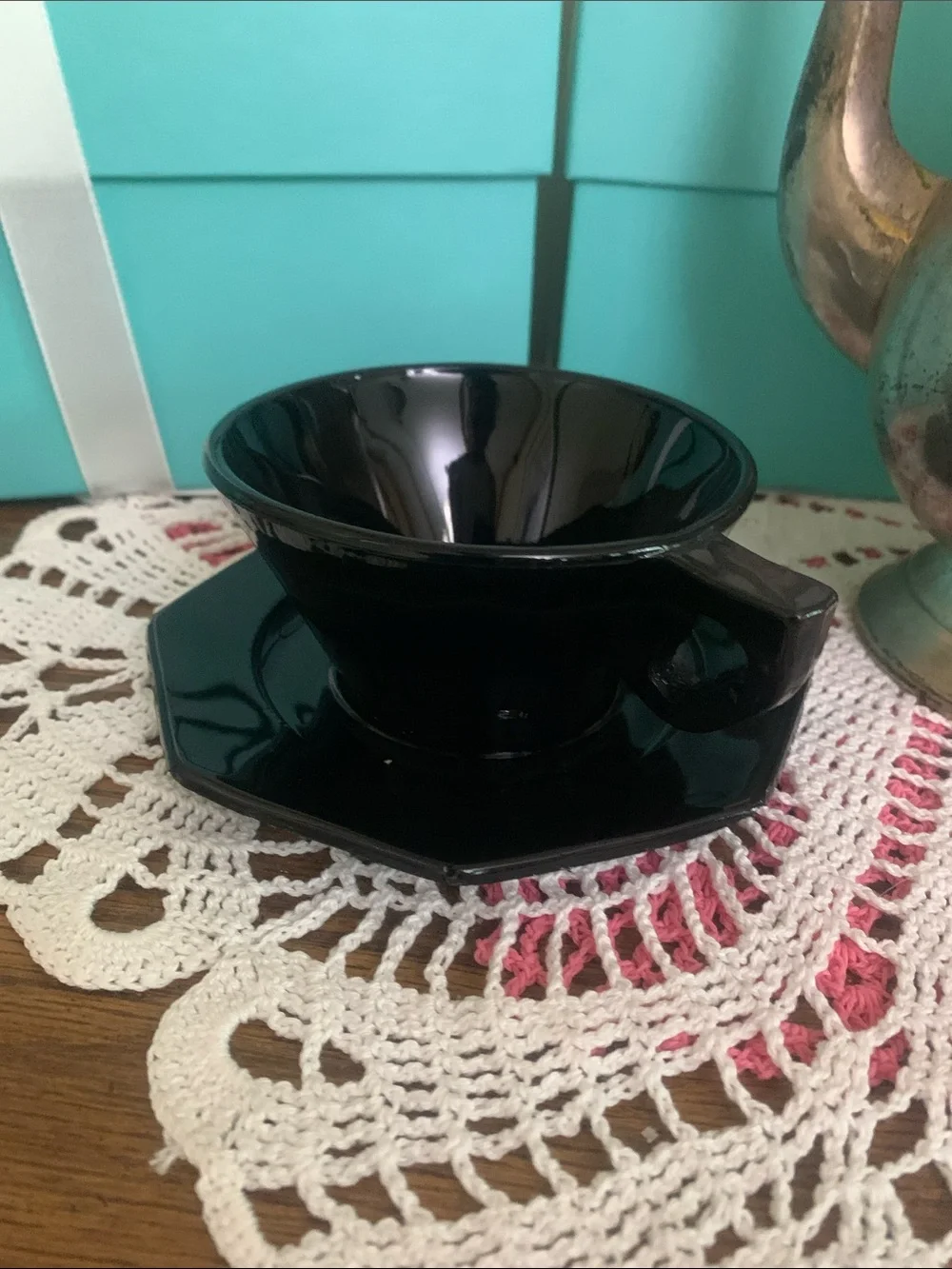 Black Glass Teacup and Saucer - Elegant Home Kitchen Accent