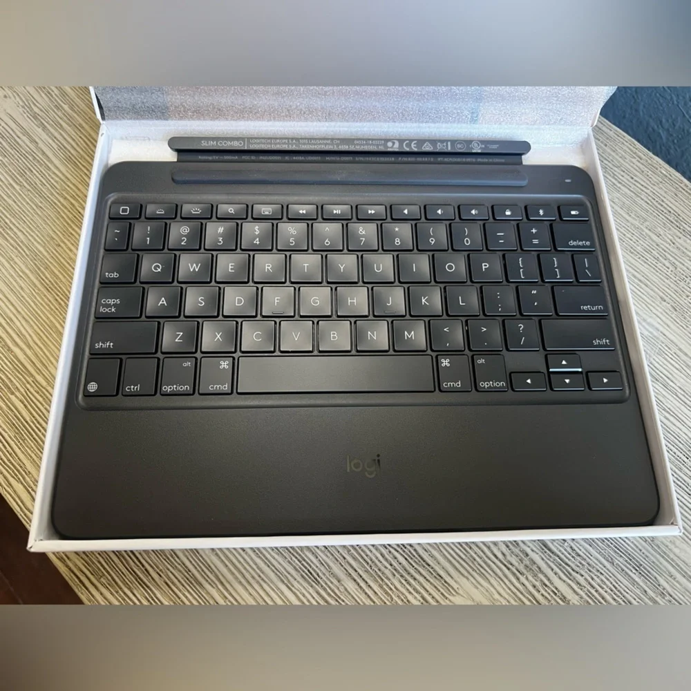Logitech detachable bluetooth