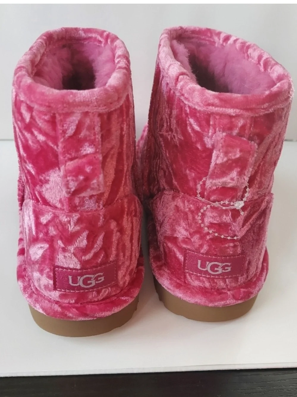 UGG classic mini