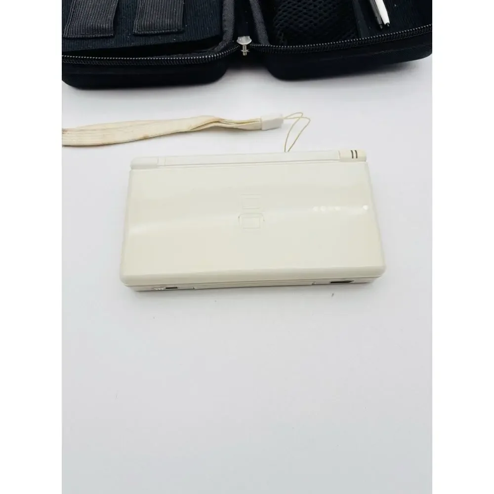 Nintendo DS Lite Handheld System White With Charger And 3ds Case Tested Works