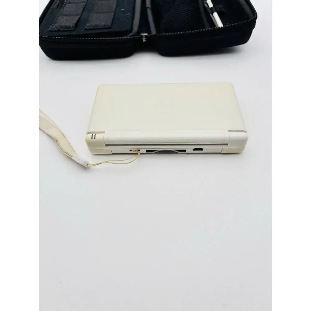 Nintendo DS Lite Handheld System White With Charger And 3ds Case Tested Works