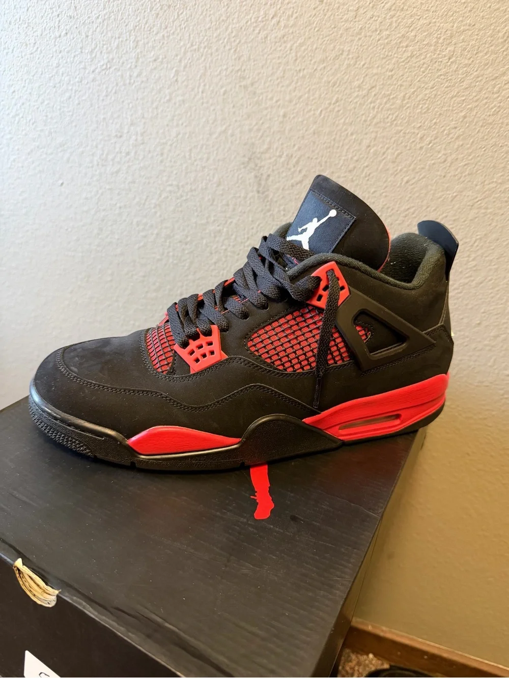 Jordan 4 Red Thunder