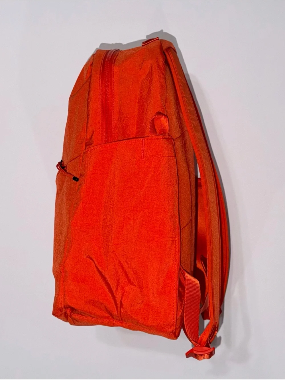 Nike unisex aura