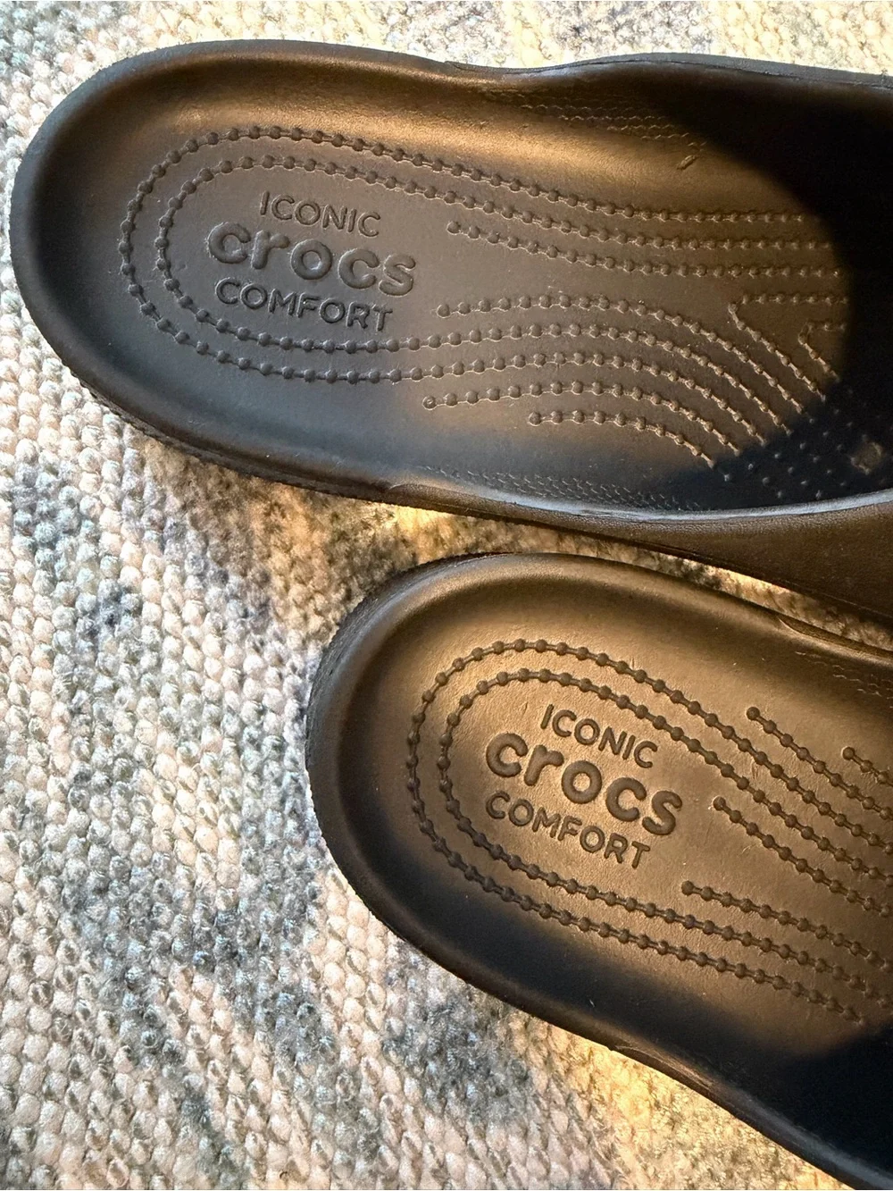 CROCS women’s iconic