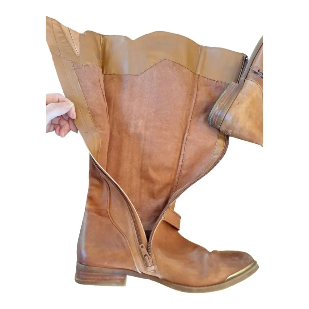 Gianni Bini Leather Knee High Riding Boots Cognac Brown Gold Buckles women's 6M