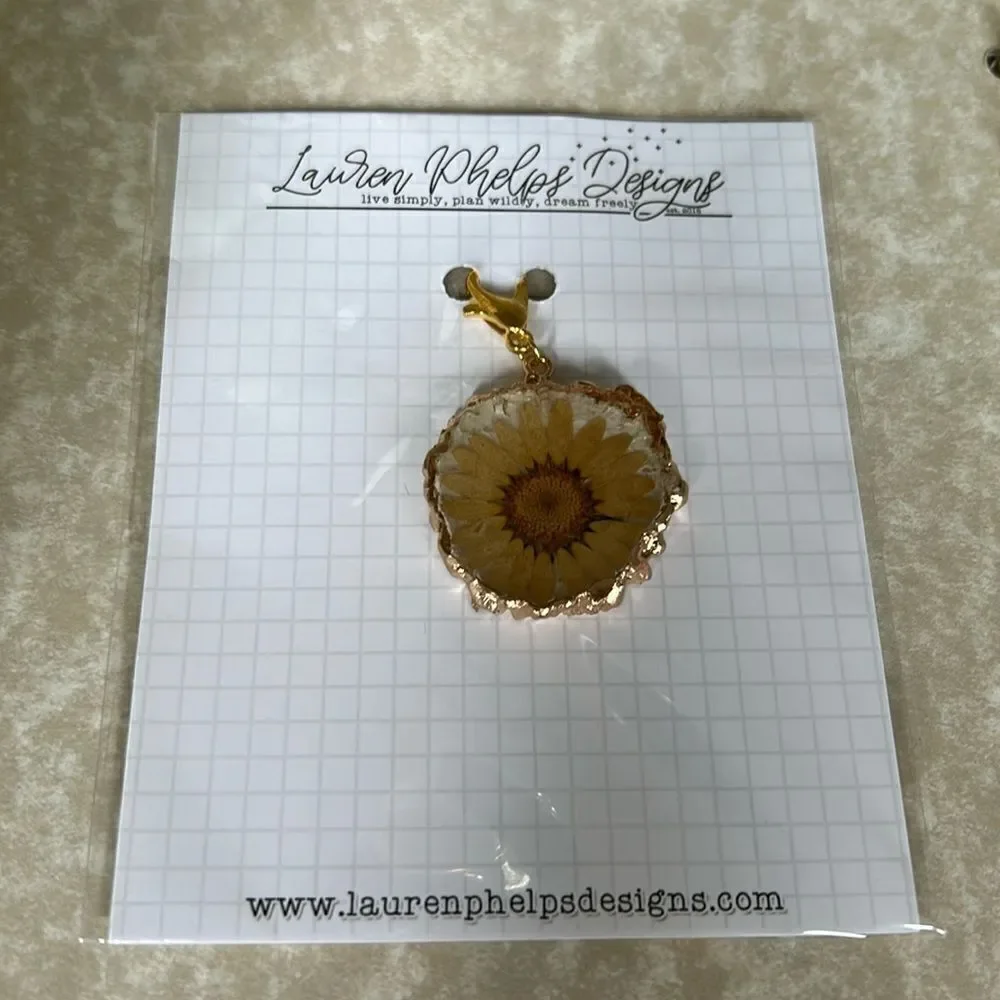 Lauren Phelps and design Charm pin NWT gold color