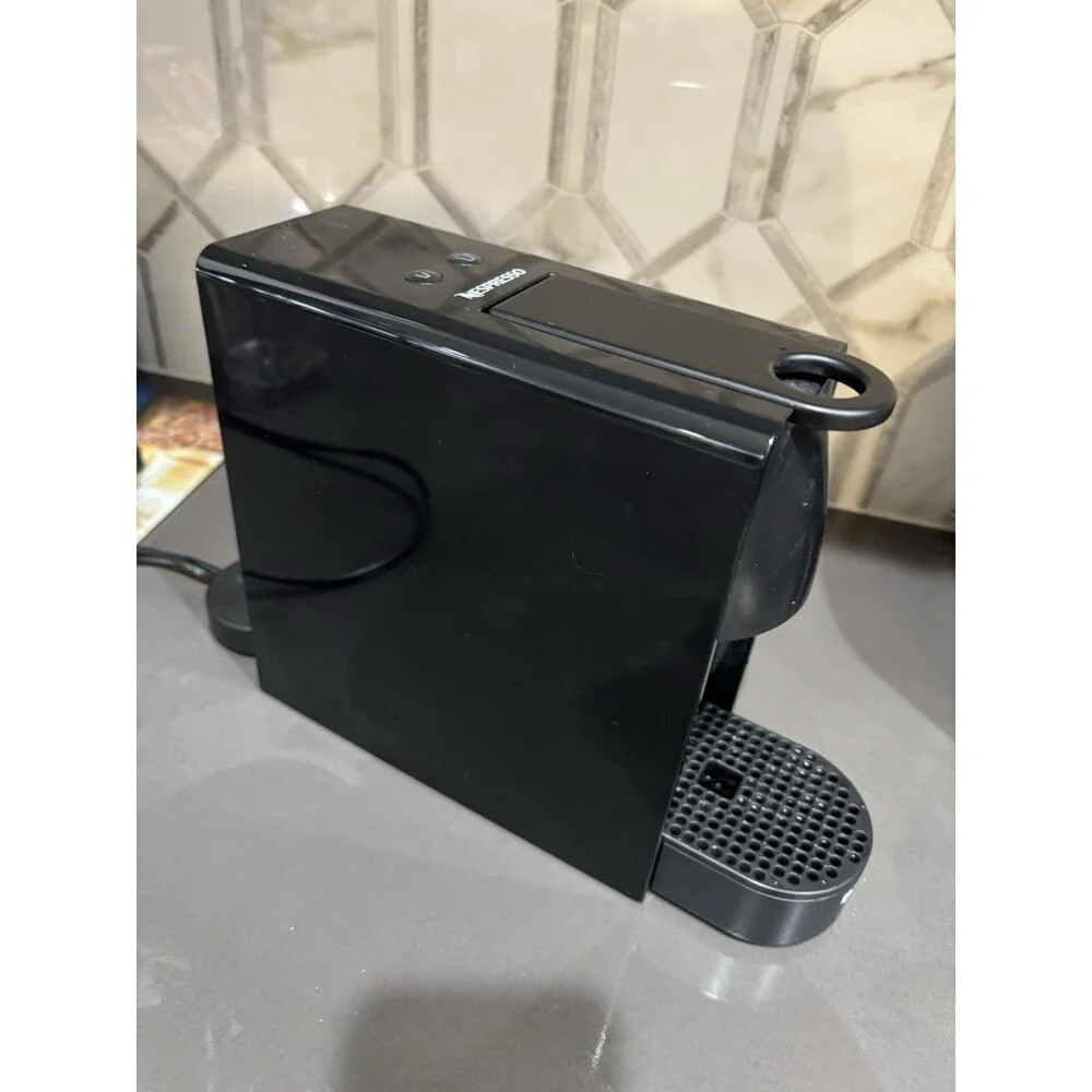 Nespresso essenza mini