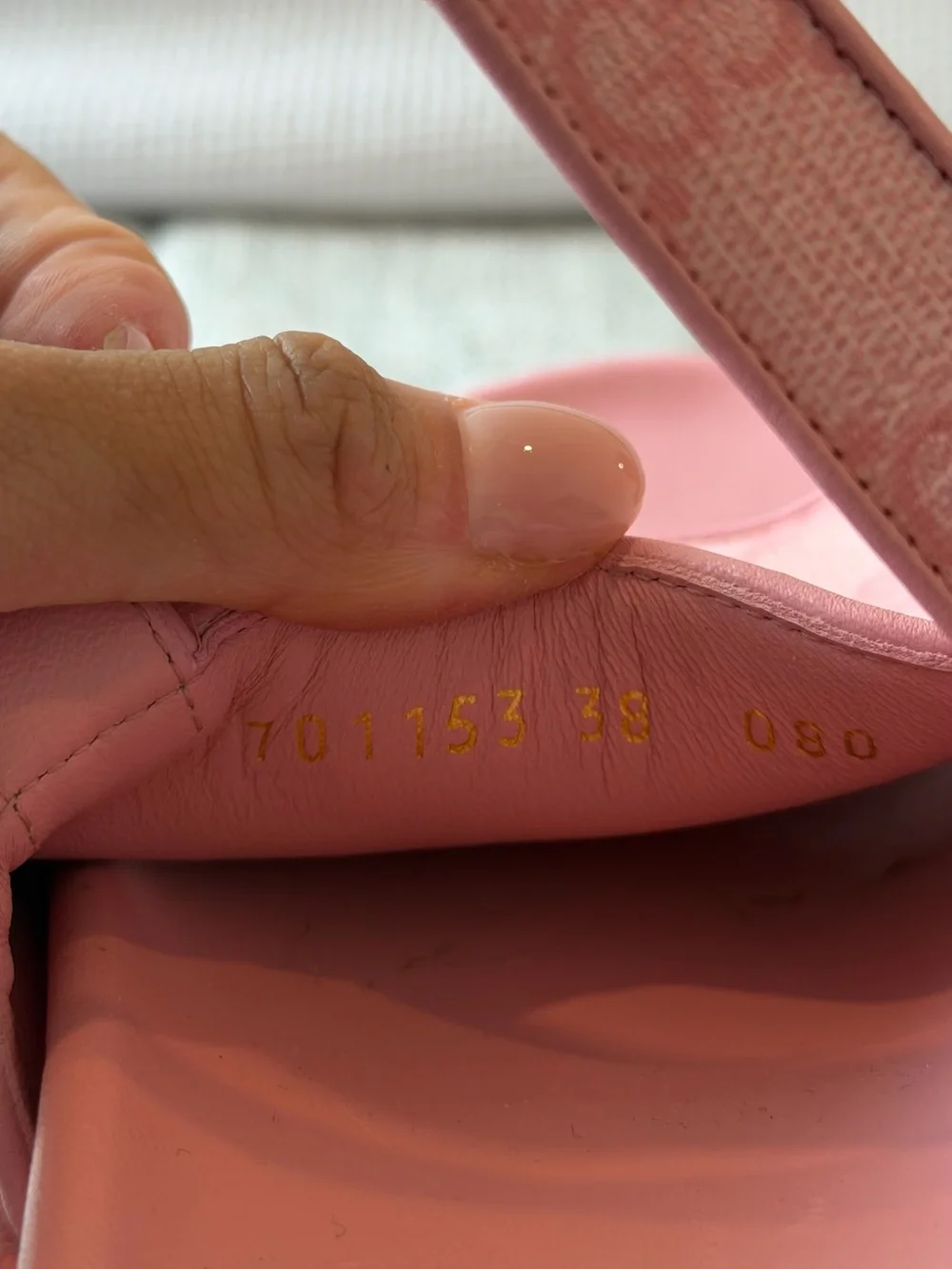 Gucci stylish pink
