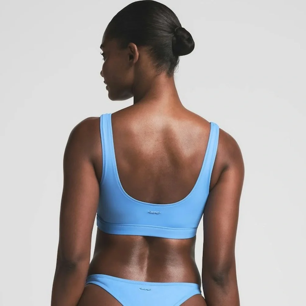 SKIMS nwt scoop