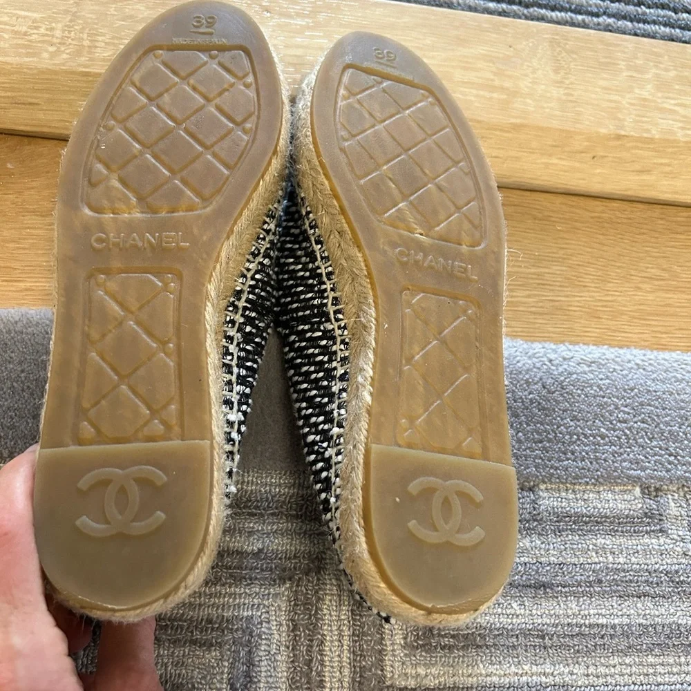 CHANEL Black and White Espadrille Flats