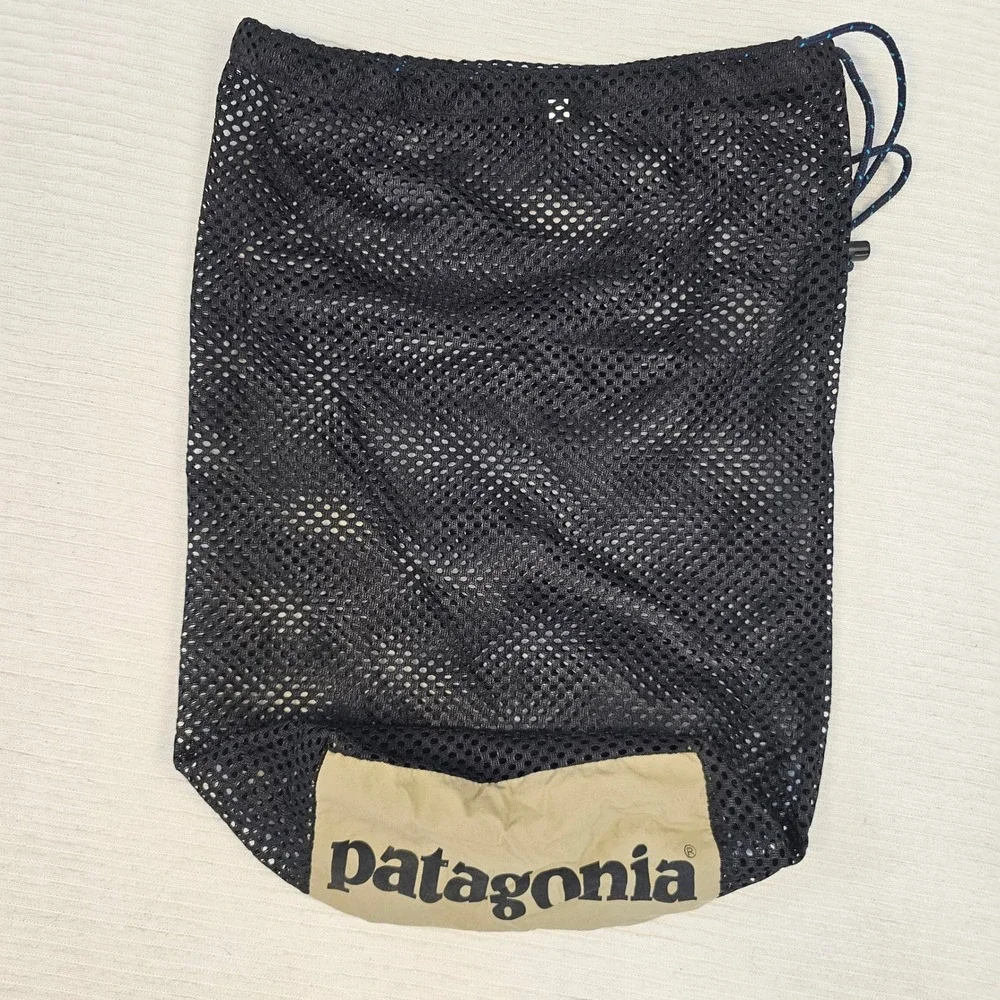 Patagonia mesh stuff