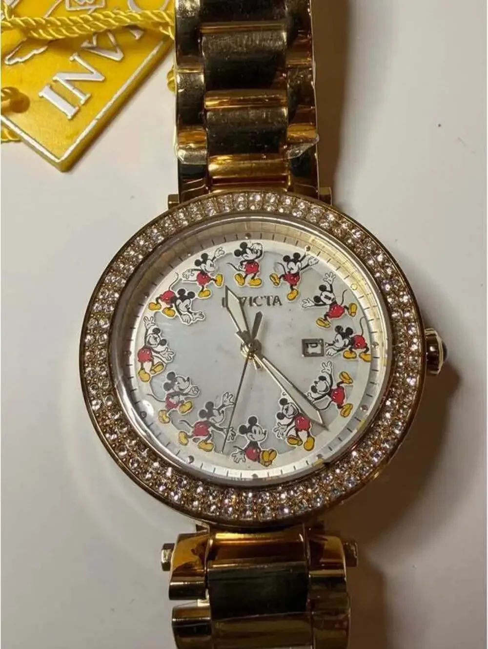 Disney stunning invicta
