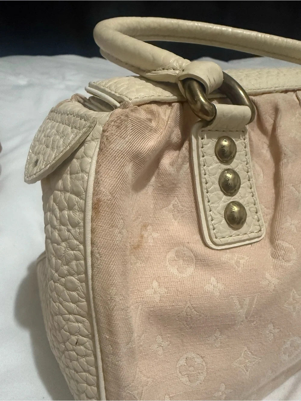 N/A authentic louis