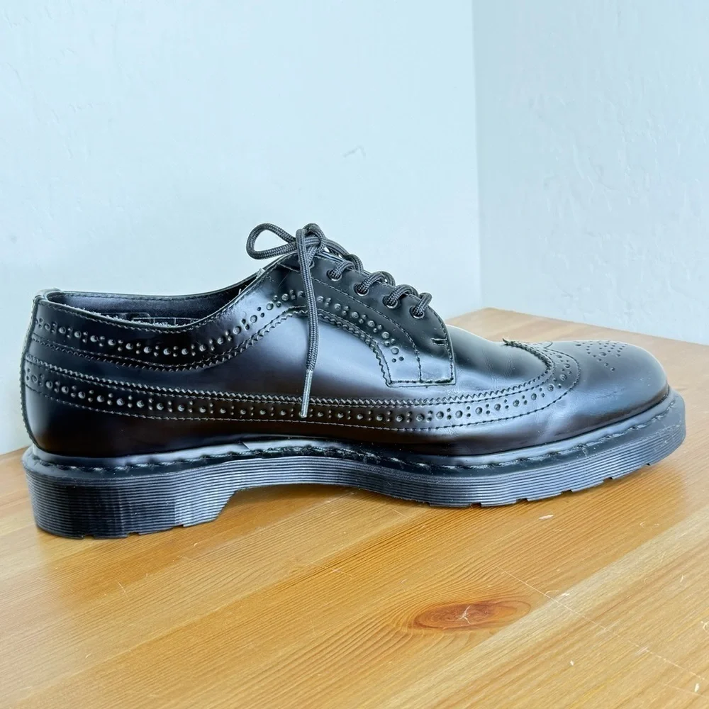 Dr. Martens part our