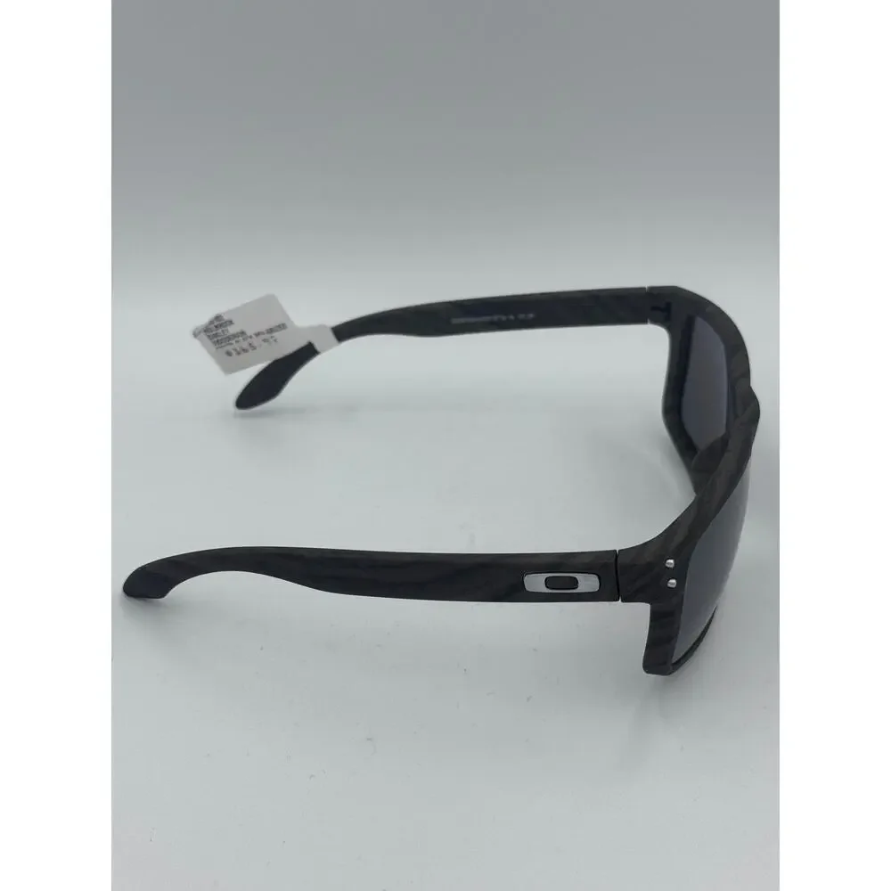 Oakley holbrook timeless