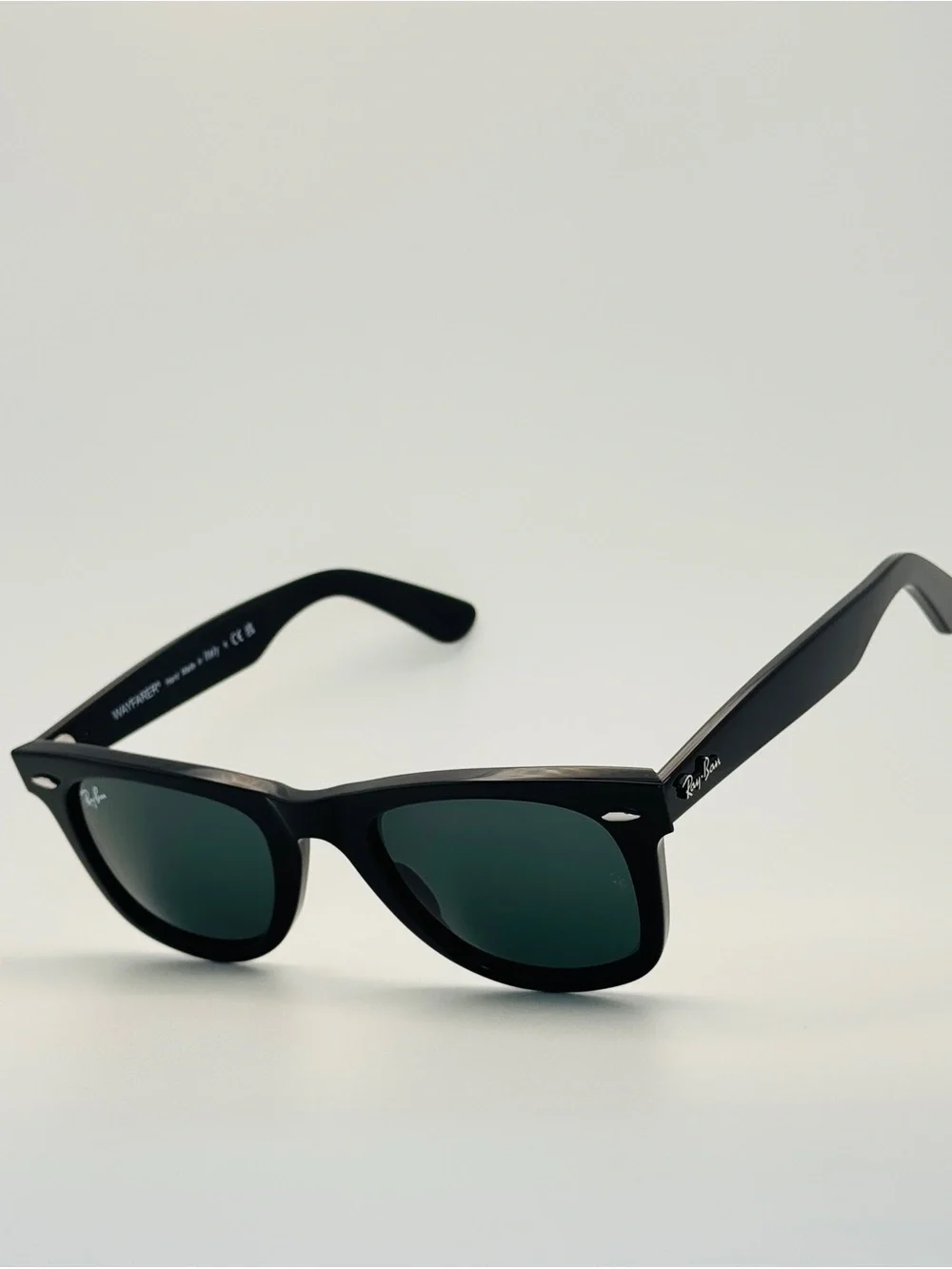 Ray-Ban RB2140 WAYFARER