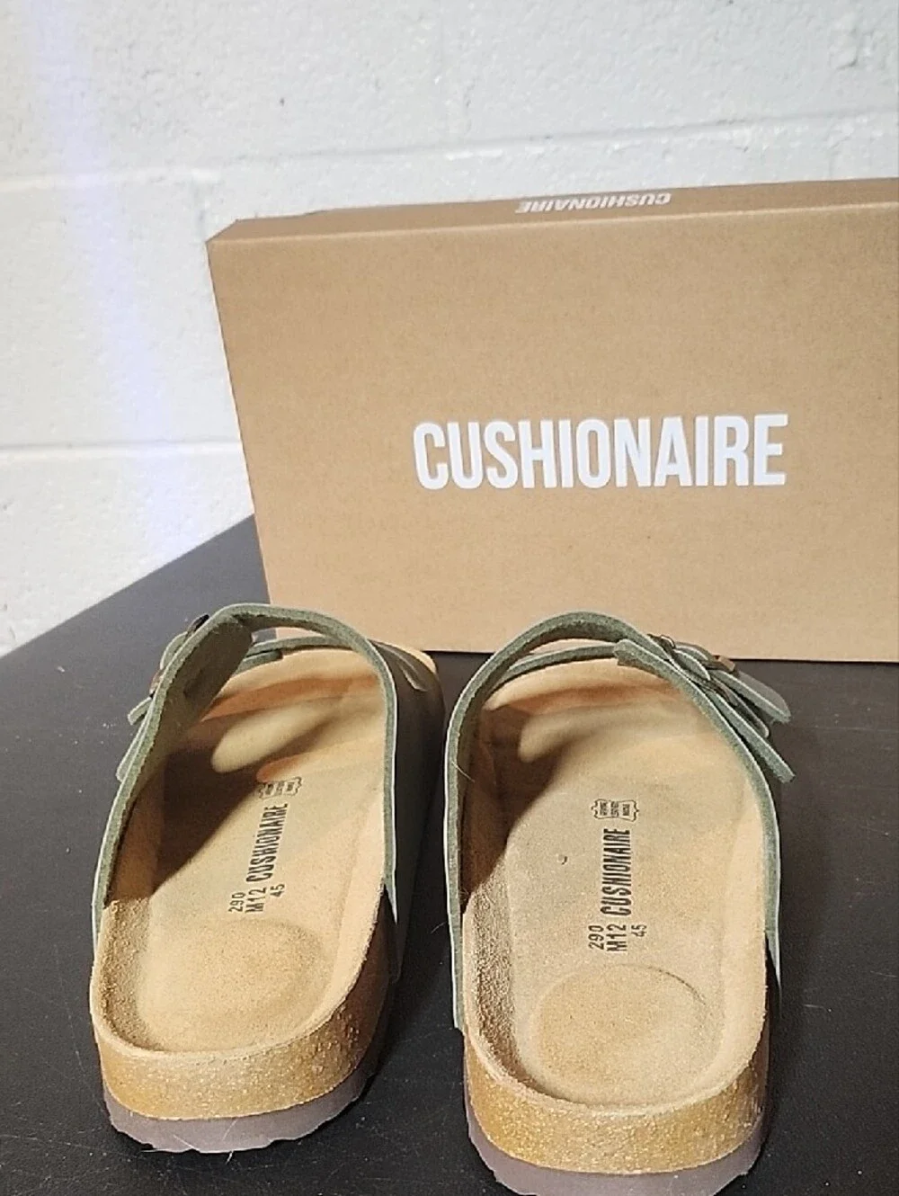 Cushionaire casual open