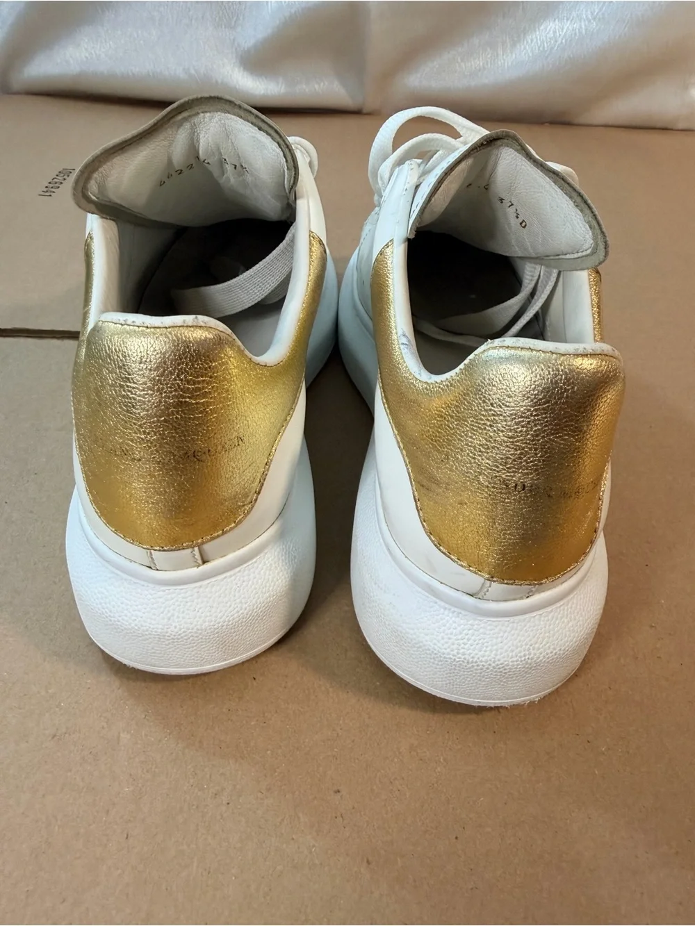 Alexander McQueen Oversized Sneakers White/Gold Leather