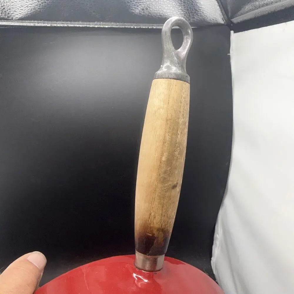 Le Creuset adds heat le