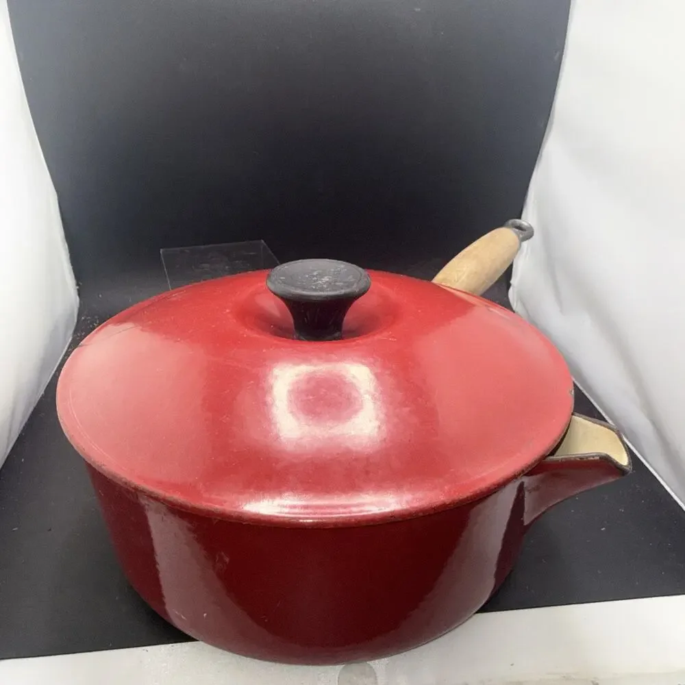 Le Creuset style quality