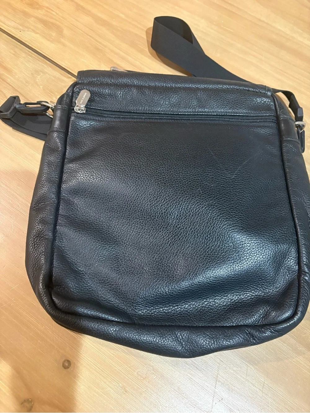 Roots leather laptop