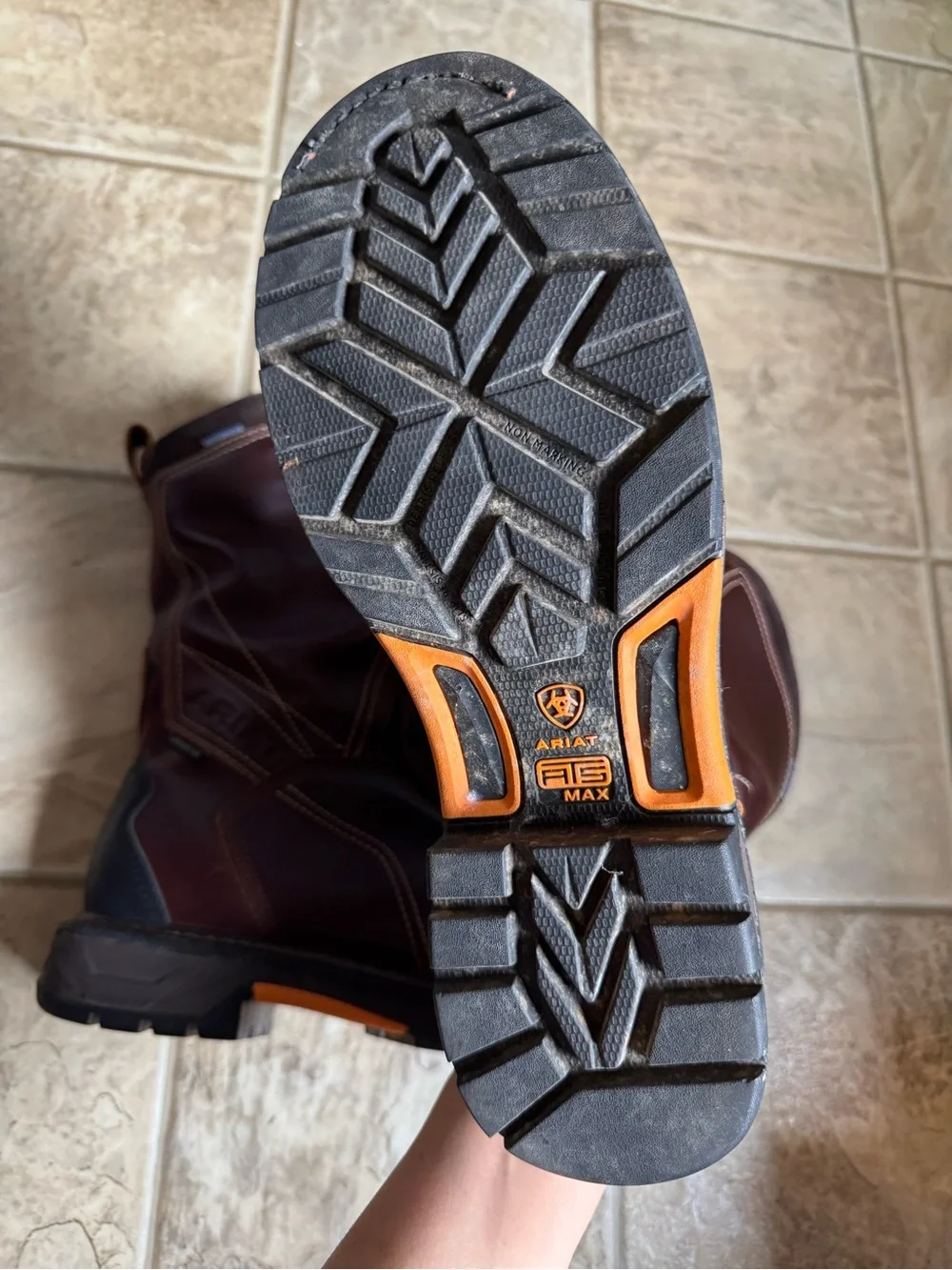 Ariat sturdy pull