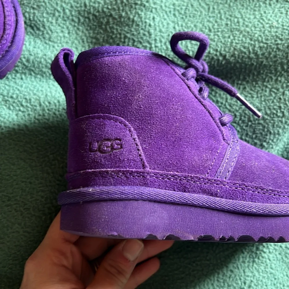 UGG cute purple