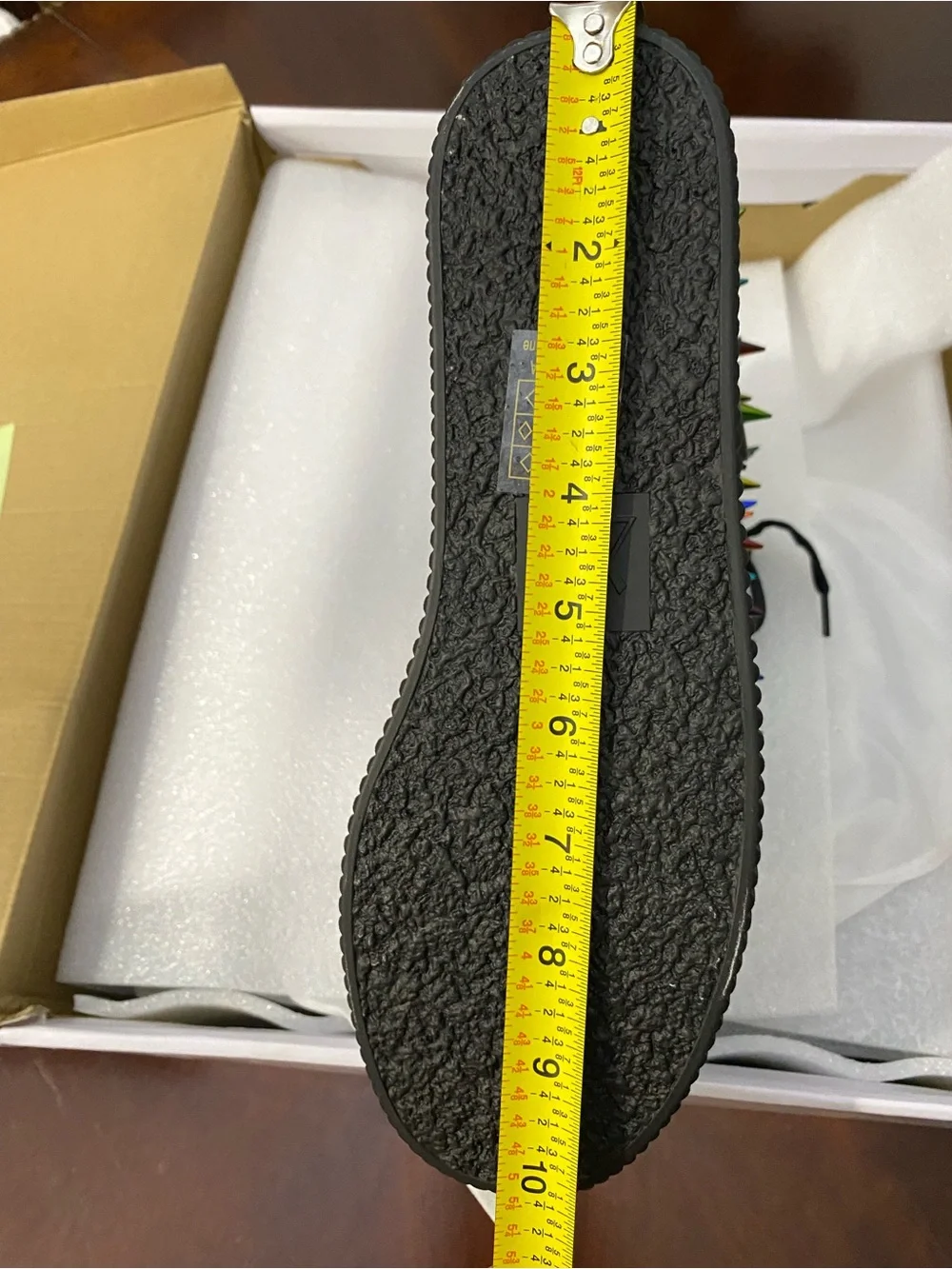 Kaos black platform