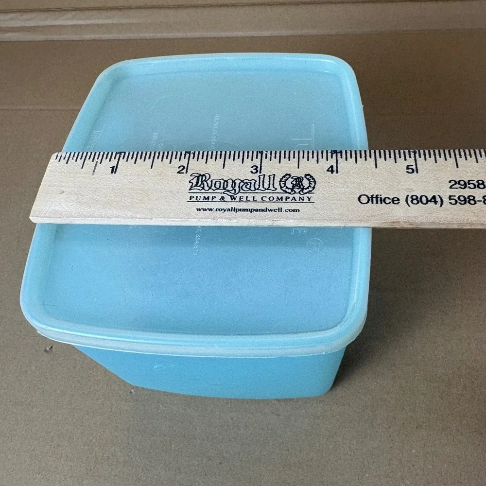 Tupperware keywords plastic character