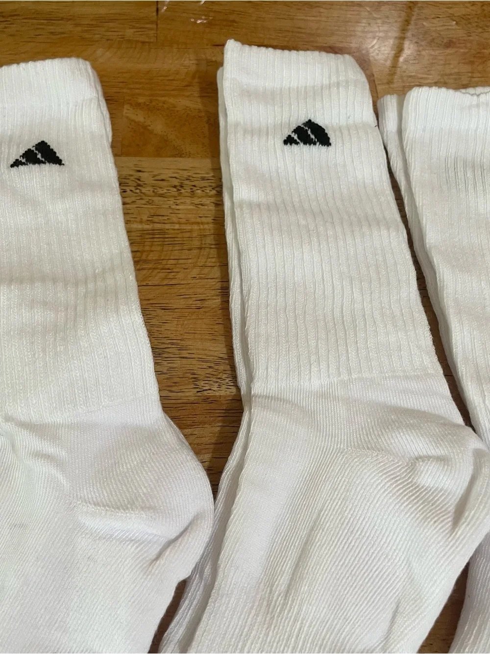 adidas classic white