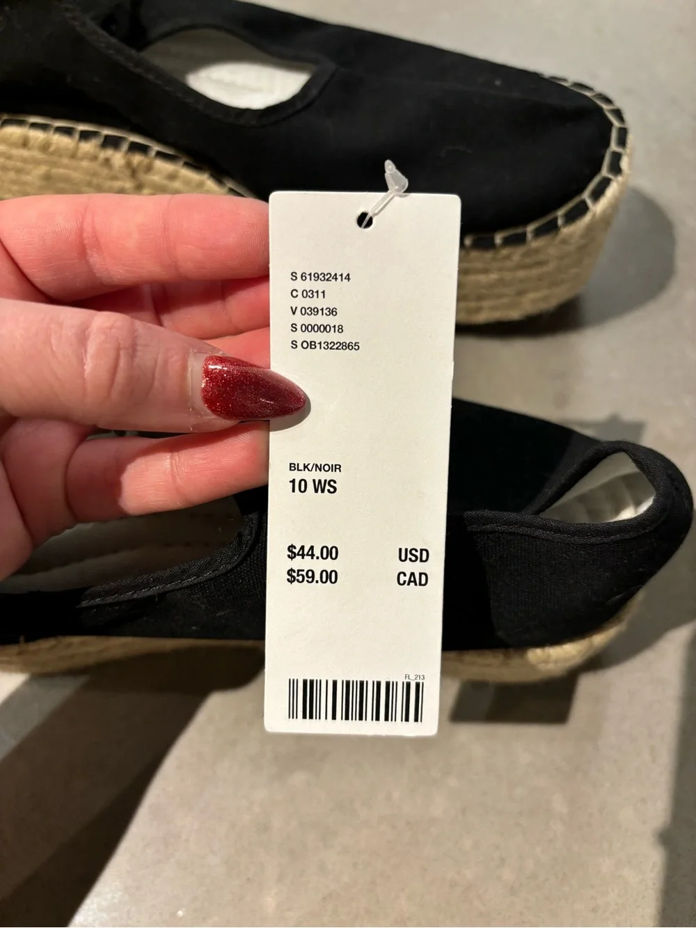 Urban Outfitters padded jane elastic