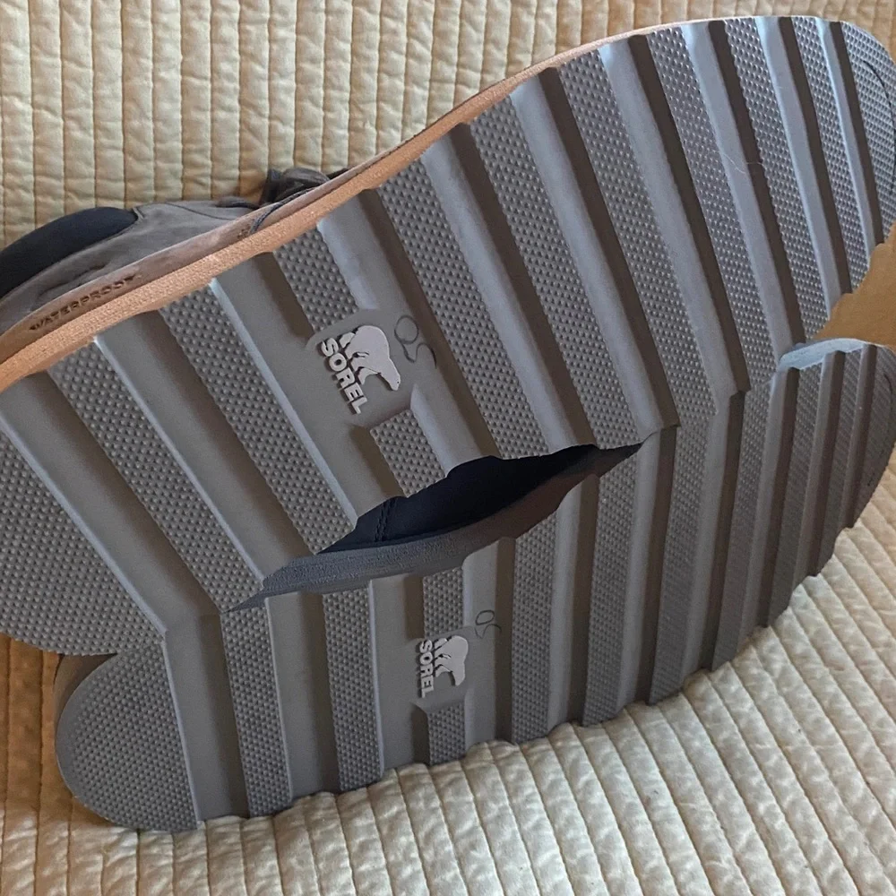 Sorel rugged leather