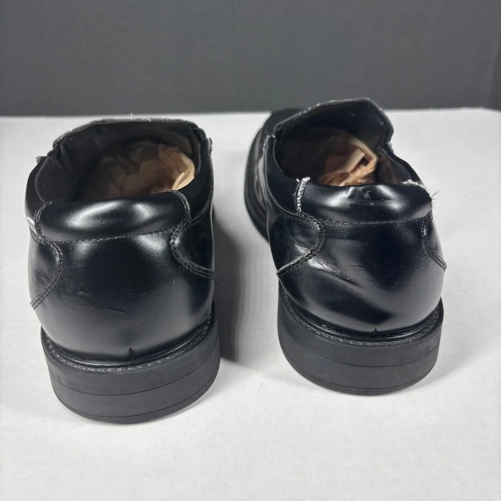 Dockers black slip