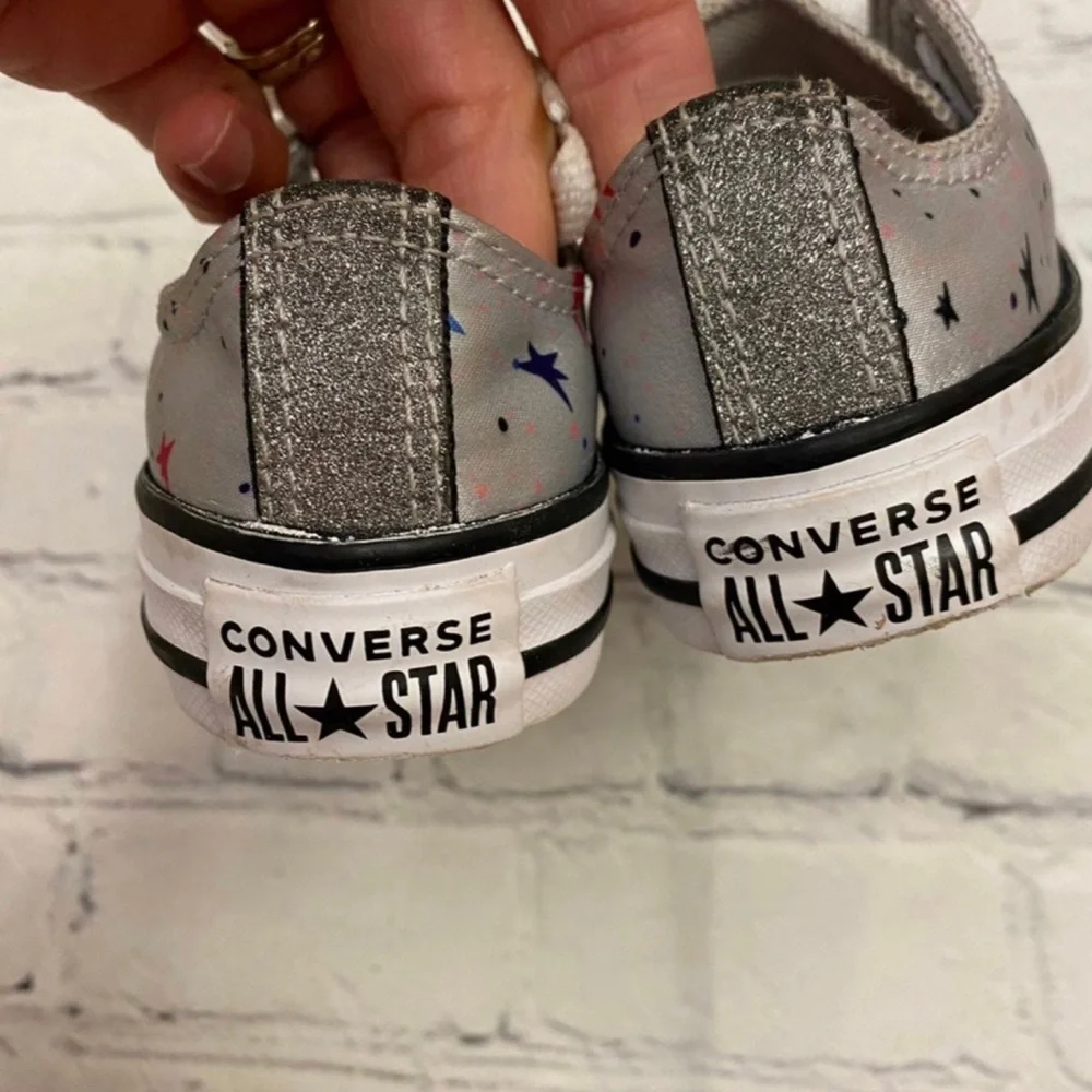 Converse size 11