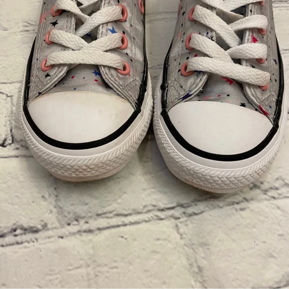 Converse size 11