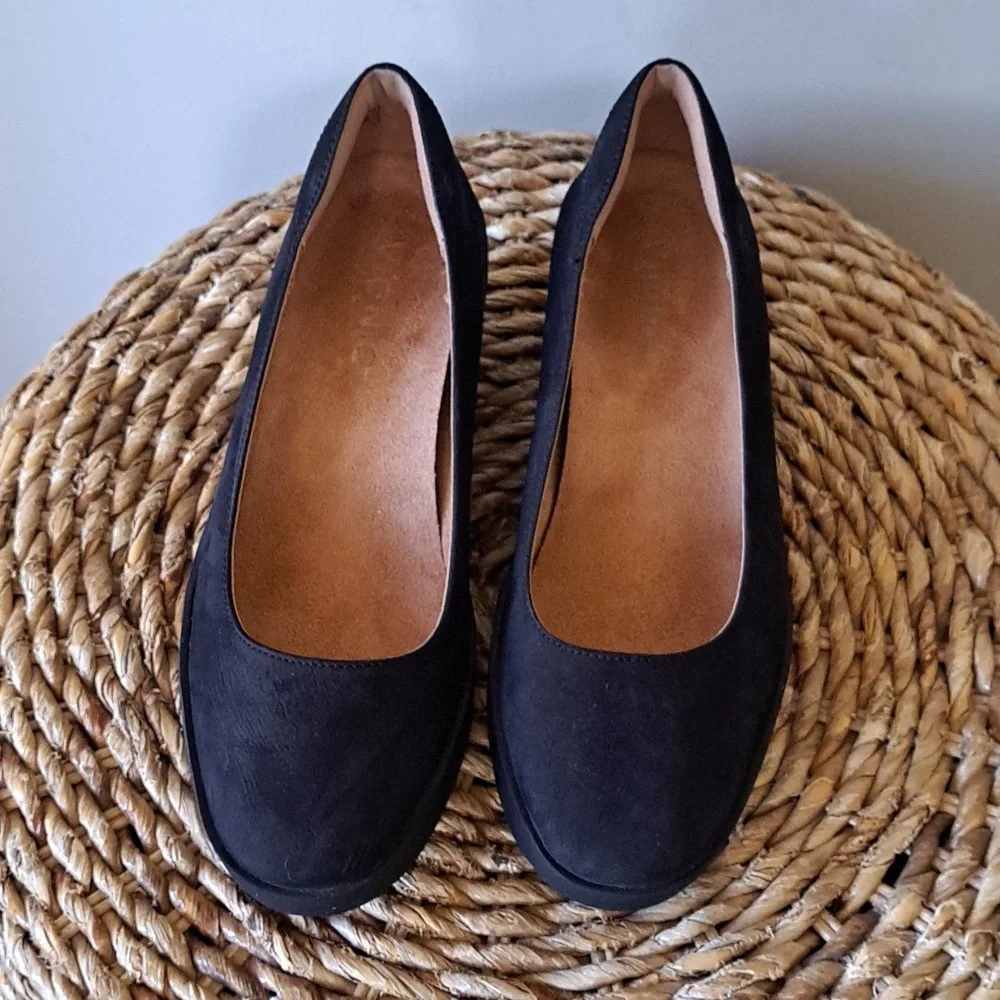 Vionic Womens Sereno Dress/Comfort‎ Black Nubuck Leather Wedge Heels 6