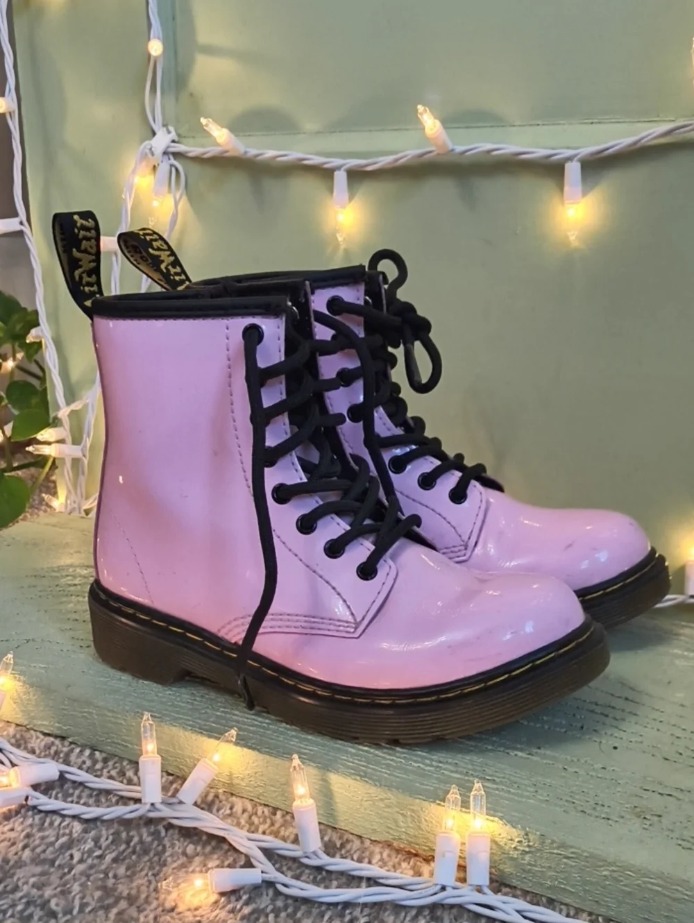 Dr. Martens minor little