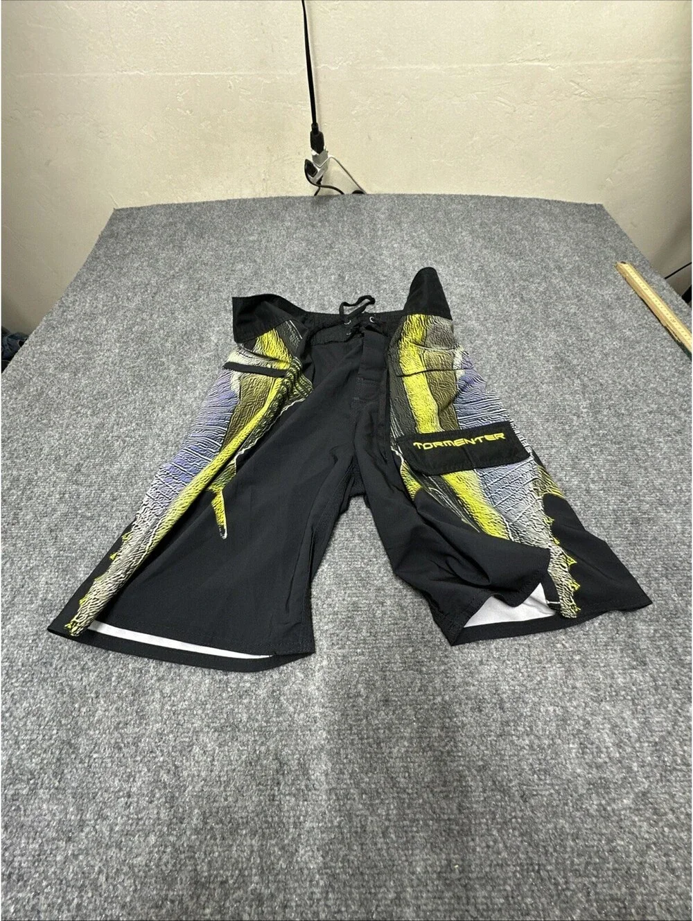 Tormenter Swim Shorts Mens 34 Black Fish Print Graphic Board Shorts Fishing