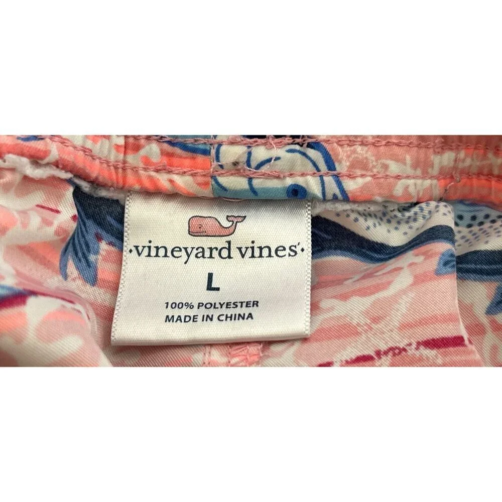 Vineyard Vines label size