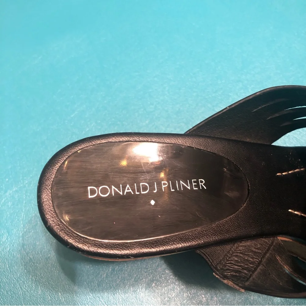 Donald J. Pliner stylish donald