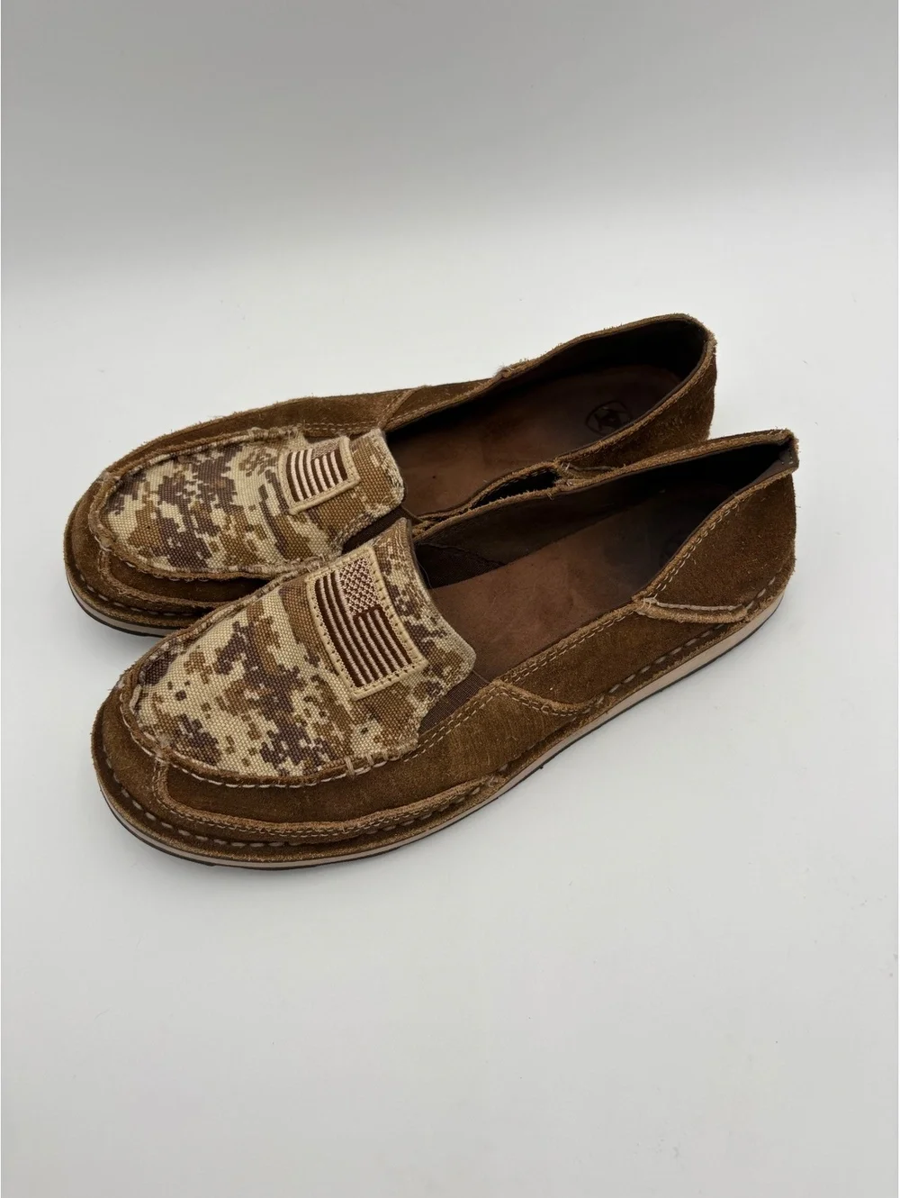 Ariat these men