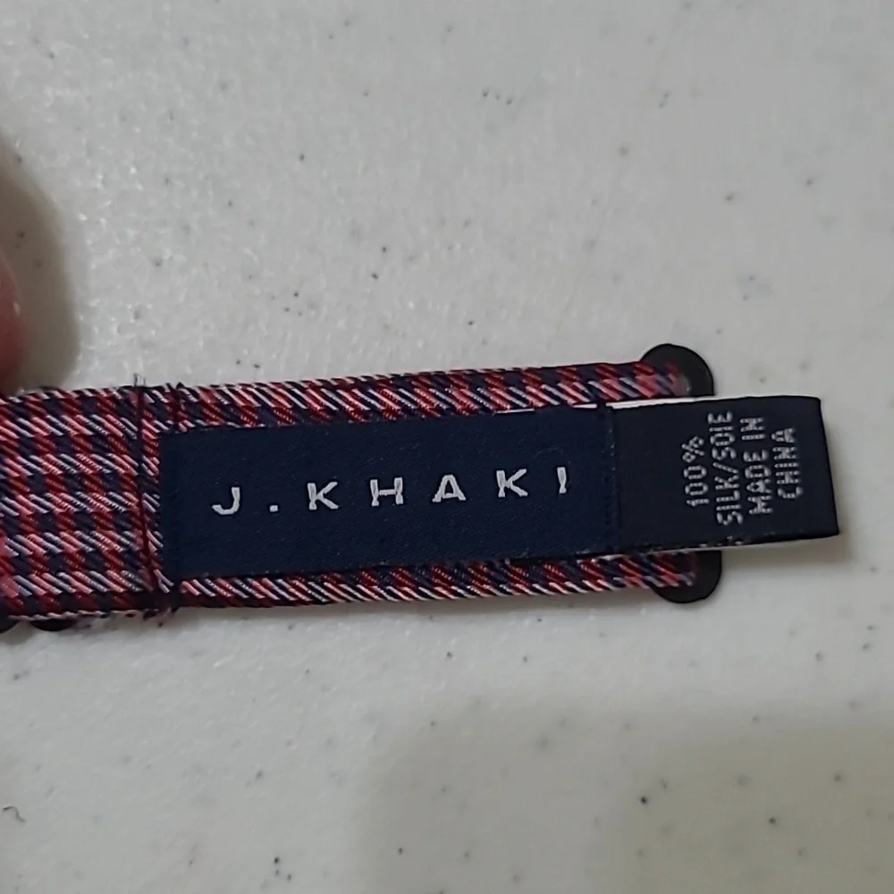 J. Khaki khaki pink
